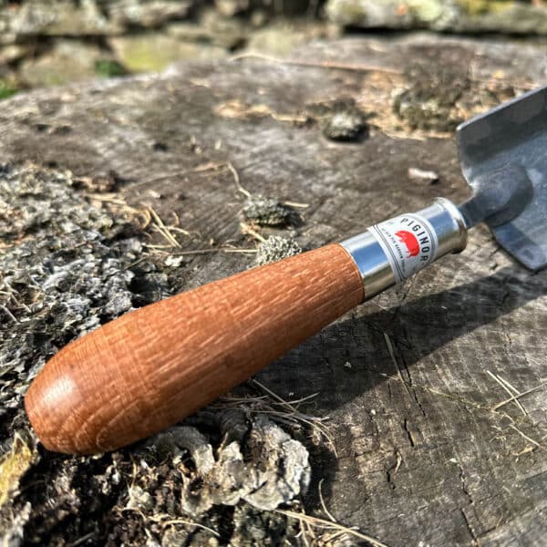 handmade garden trowel by piginor